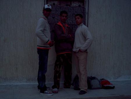 iw9if wloh mihfada wtarta9 lmda safi la3b tsada