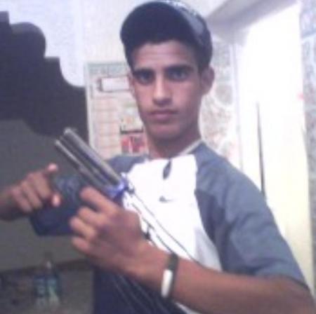 chti had sla7 bih radi ymout la3de alah yan3al din lmakhzan wakha howa nta3 lmakhzan